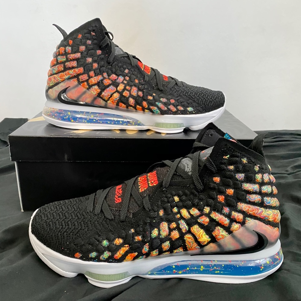 Size.12 BRAND NEW*** Nike LeBron 17 “James Gang”